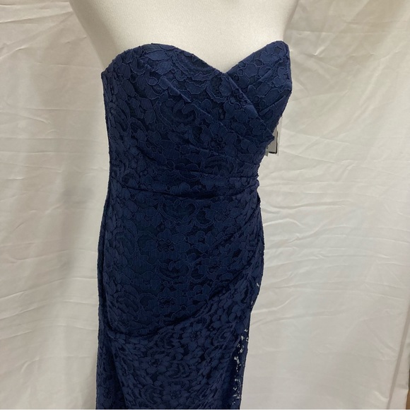 David’s Bridal navy lace gown size 4 - Picture 2 of 15